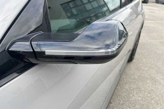 Hyundai IONIQ 5 84kWh Ultimate Hatchback 5dr Electric Auto (228 ps)