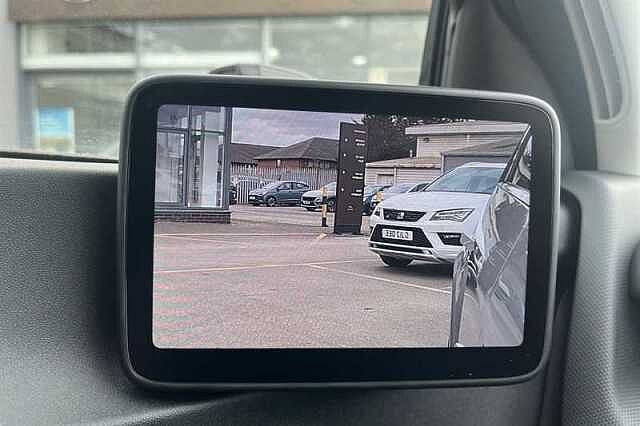 Hyundai IONIQ 5 84kWh Ultimate Hatchback 5dr Electric Auto (228 ps)