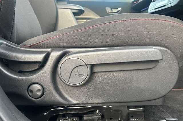 Hyundai KONA 1.6 h-GDi N Line SUV 5dr Petrol Hybrid DCT Euro 6 (s/s) (129 ps) Black