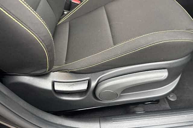 Hyundai I20 1.0 T-GDi Ultimate Hatchback 5dr Petrol DCT Euro 6 (s/s) (100 ps) Black