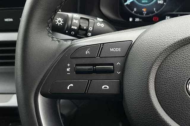Hyundai BAYON 1.0 T-GDi MHEV Premium SUV 5dr Petrol Hybrid DCT Euro 6 (s/s) (100 ps)