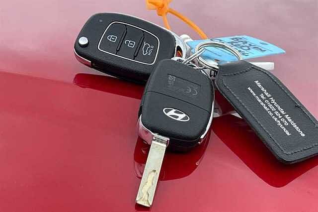 Hyundai BAYON 1.0 T-GDi MHEV Premium SUV 5dr Petrol Hybrid DCT Euro 6 (s/s) (100 ps)