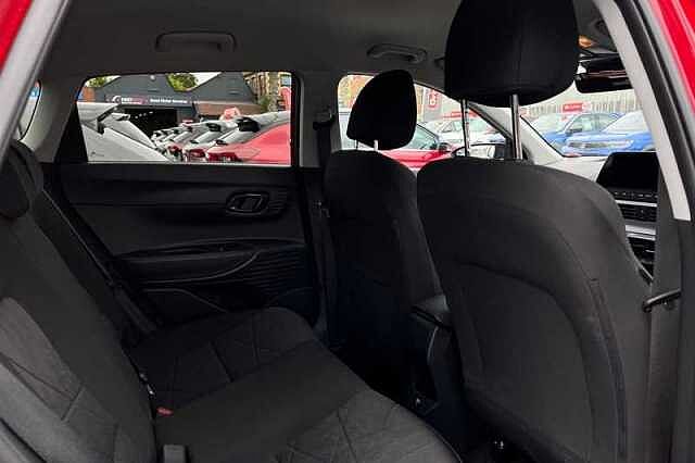 Hyundai BAYON 1.0 T-GDi MHEV Premium SUV 5dr Petrol Hybrid DCT Euro 6 (s/s) (100 ps)