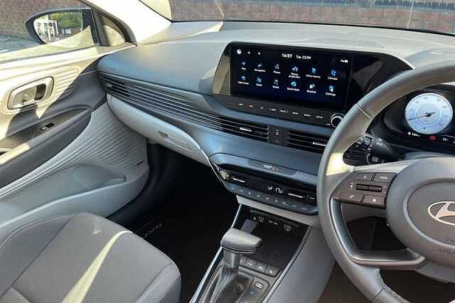 Hyundai BAYON 1.0 T-GDi Ultimate SUV 5dr Petrol DCT Euro 6 (s/s) (100 ps) Green