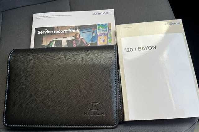 Hyundai BAYON 1.0 T-GDi Ultimate SUV 5dr Petrol DCT Euro 6 (s/s) (100 ps) Green