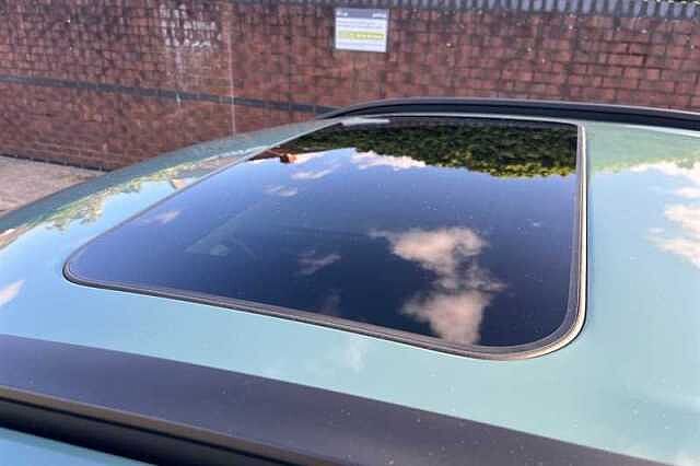 Hyundai BAYON 1.0 T-GDi Ultimate SUV 5dr Petrol DCT Euro 6 (s/s) (100 ps) Green