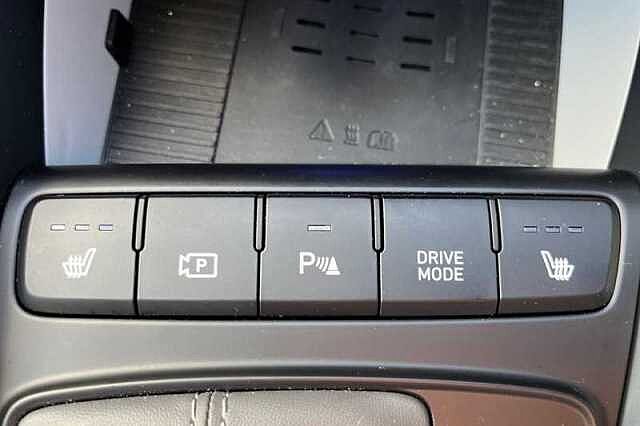 Hyundai BAYON 1.0 T-GDi Ultimate SUV 5dr Petrol DCT Euro 6 (s/s) (100 ps) Green