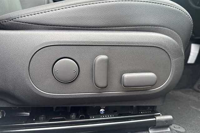 Hyundai KONA 1.6 h-GDi Ultimate SUV 5dr Petrol Hybrid DCT Euro 6 (s/s) (129 ps) White