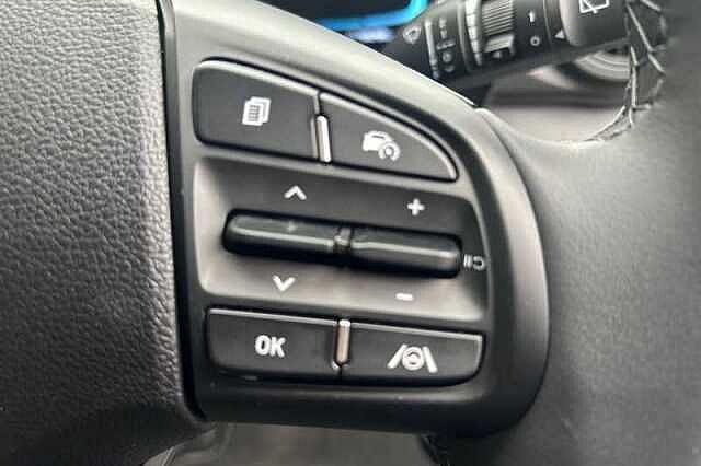 Hyundai i10 1.0 Advance Hatchback 5dr Petrol Auto Euro 6 (s/s) (63 ps)