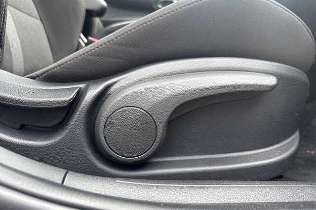 Hyundai i20 1.0 T-GDi Ultimate Hatchback 5dr Petrol DCT Euro 6 (s/s) (100 ps)