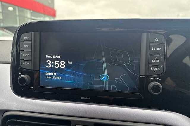 Hyundai i10 1.0 Premium Hatchback 5dr Petrol Auto Euro 6 (s/s) (63 ps)