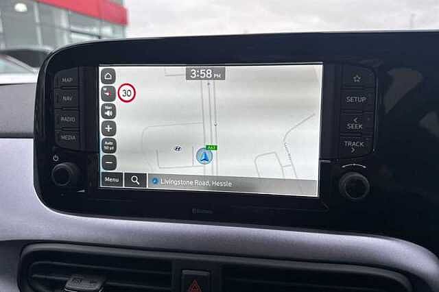 Hyundai i10 1.0 Premium Hatchback 5dr Petrol Auto Euro 6 (s/s) (63 ps)