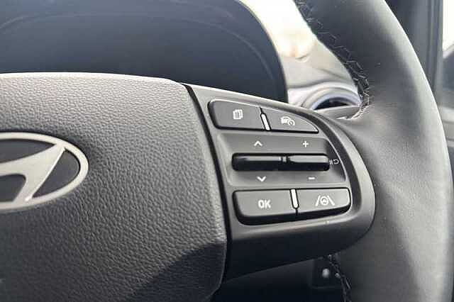 Hyundai i10 1.0 Premium Hatchback 5dr Petrol Auto Euro 6 (s/s) (63 ps)