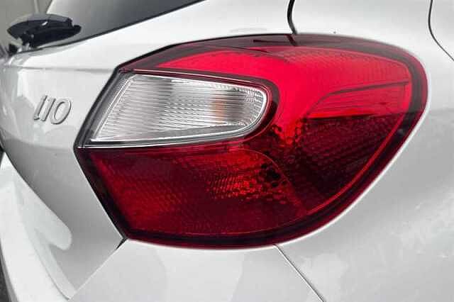 Hyundai i10 1.0 Premium Hatchback 5dr Petrol Auto Euro 6 (s/s) (63 ps)
