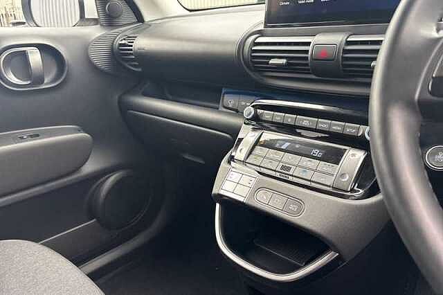 Hyundai INSTER Long Range 49kWh 02 SUV 5dr Electric Auto (115 ps)