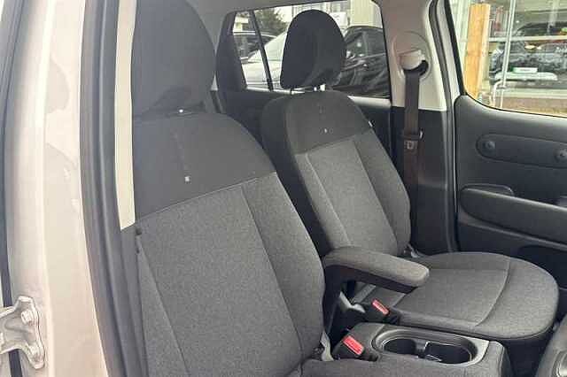 Hyundai INSTER Long Range 49kWh 02 SUV 5dr Electric Auto (115 ps)