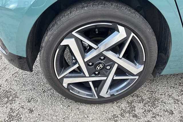 Hyundai i20 1.0 T-GDi Ultimate Hatchback 5dr Petrol DCT Euro 6 (s/s) (100 ps)