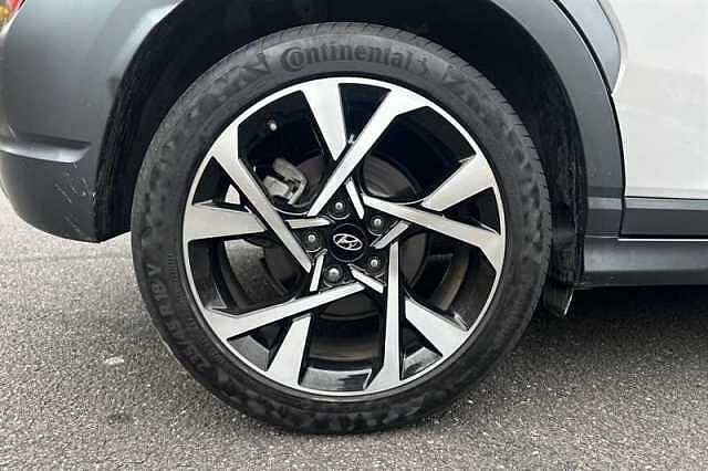 Hyundai KONA 1.0 T-GDi MHEV Premium SUV 5dr Petrol Hybrid Manual Euro 6 (s/s) (120 ps) Grey