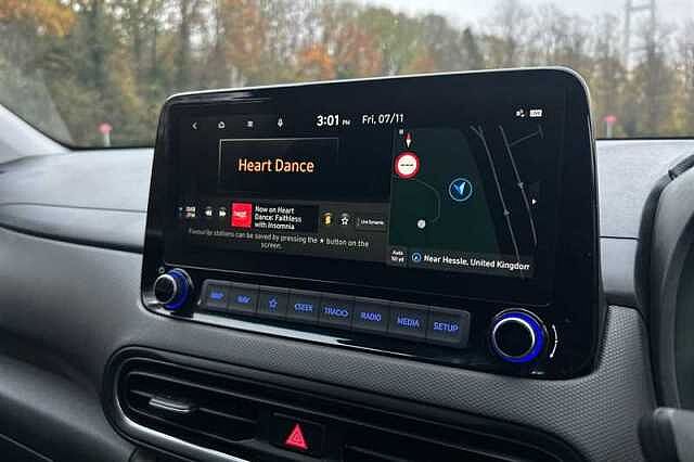 Hyundai KONA 1.0 T-GDi MHEV Premium SUV 5dr Petrol Hybrid Manual Euro 6 (s/s) (120 ps) Grey