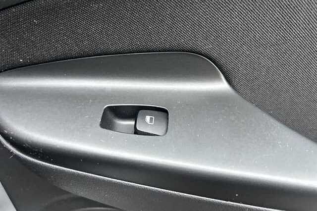 Hyundai KONA 1.0 T-GDi MHEV Premium SUV 5dr Petrol Hybrid Manual Euro 6 (s/s) (120 ps) Grey