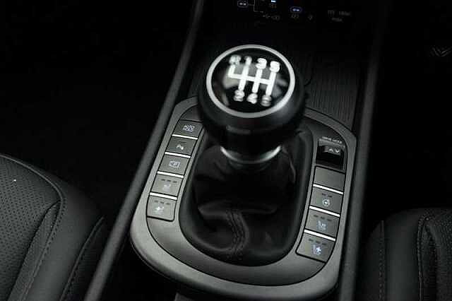 Hyundai KONA 1.6 T-GDi Ultimate SUV 5dr Petrol Manual Euro 6 (s/s) (138 ps) Blue