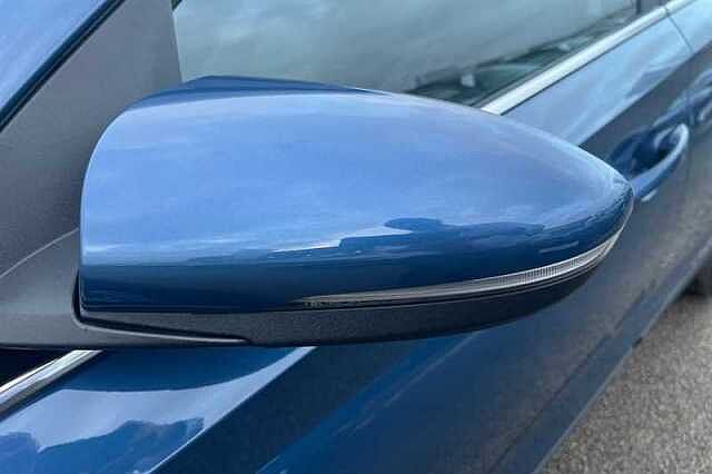 Hyundai BAYON 1.0 T-GDi Ultimate SUV 5dr Petrol DCT Euro 6 (s/s) (100 ps) Blue