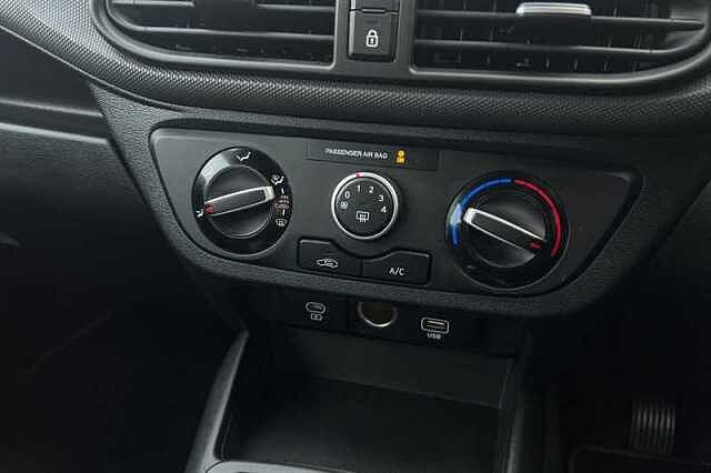 Hyundai i10 1.0 Advance Hatchback 5dr Petrol Manual Euro 6 (s/s) (67 ps)