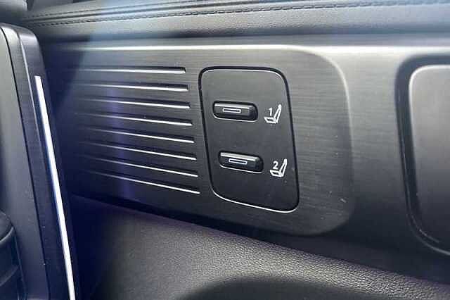 Hyundai SANTA FE 1.6 T-GDi 13.8kWh Calligraphy SUV 5dr Petrol Plug-in Hybrid Auto 4WD Euro 6 (s/s