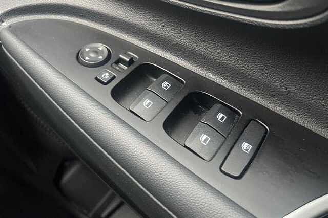 Hyundai I20 1.0 T-GDi MHEV Premium Hatchback 5dr Petrol Hybrid Manual Euro 6 (s/s) (100 ps) Grey