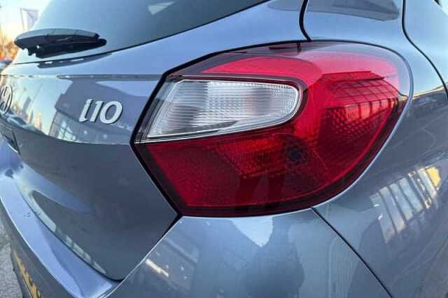 Hyundai i10 1.2 Premium Hatchback 5dr Petrol Auto Euro 6 (s/s) (79 ps)