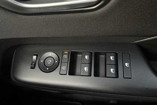 Hyundai KONA 48.4kWh Advance SUV 5dr Electric Auto (156 ps) Grey