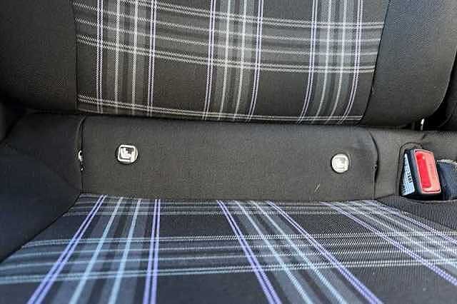 Hyundai i10 1.2 Premium Hatchback 5dr Petrol Auto Euro 6 (s/s) (79 ps)