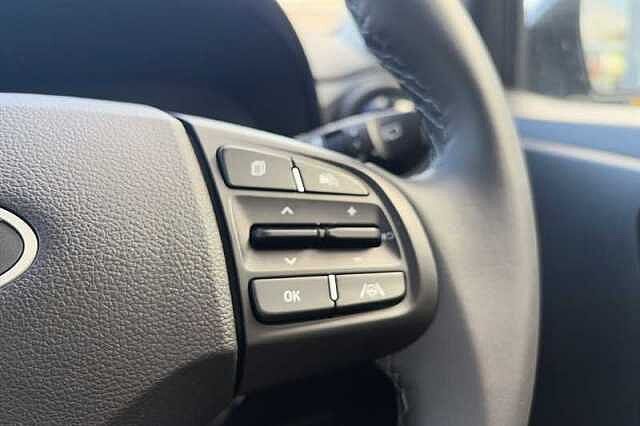 Hyundai I10 1.2 Advance Hatchback 5dr Petrol Auto Euro 6 (s/s) (79 ps) Black