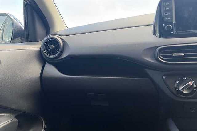 Hyundai I10 1.2 Advance Hatchback 5dr Petrol Auto Euro 6 (s/s) (79 ps) Black