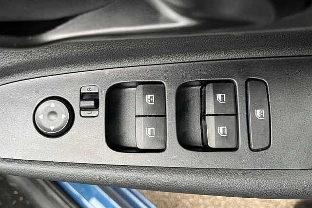 Hyundai i20 1.0 T-GDi Black Line Hatchback 5dr Petrol Manual Euro 6 (s/s) (90 ps)