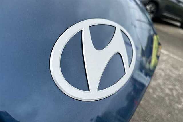 Hyundai i20 1.0 T-GDi Black Line Hatchback 5dr Petrol Manual Euro 6 (s/s) (90 ps)