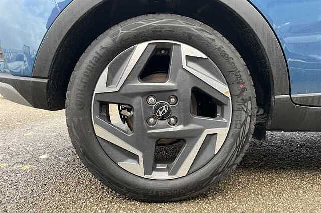 Hyundai BAYON 1.0 T-GDi Tech Line SUV 5dr Petrol DCT Euro 6 (s/s) (90 ps) Blue