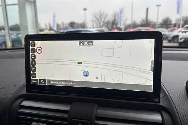 Hyundai INSTER Long Range 49kWh 02 SUV 5dr Electric Auto (115 ps) White