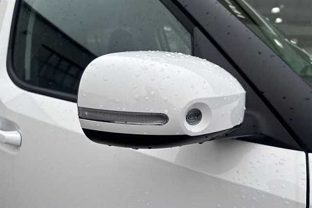 Hyundai INSTER Long Range 49kWh 02 SUV 5dr Electric Auto (115 ps) White