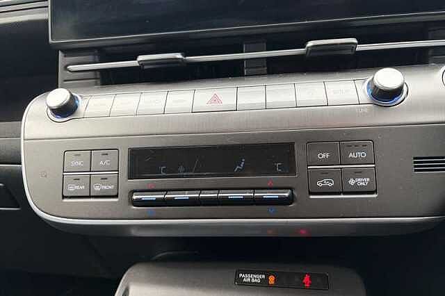 Hyundai KONA 65.4kWh Advance SUV 5dr Electric Auto (218 ps) Black