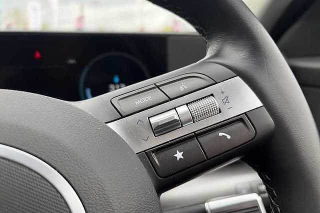 Hyundai KONA 65.4kWh Advance SUV 5dr Electric Auto (218 ps) Black