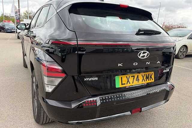 Hyundai KONA 65.4kWh Advance SUV 5dr Electric Auto (218 ps) Black
