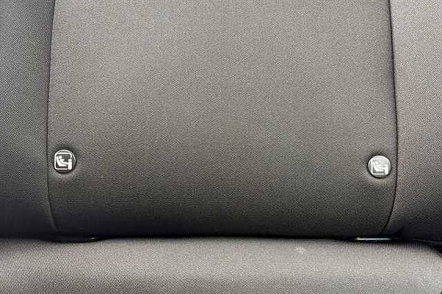 Hyundai KONA 65.4kWh Advance SUV 5dr Electric Auto (218 ps) Black