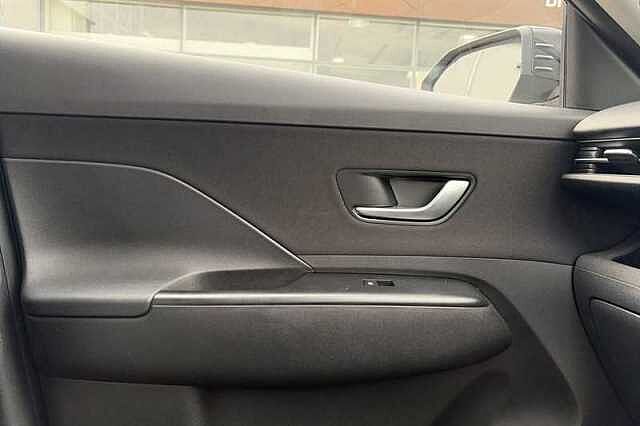 Hyundai KONA 65.4kWh Advance SUV 5dr Electric Auto (218 ps) Black