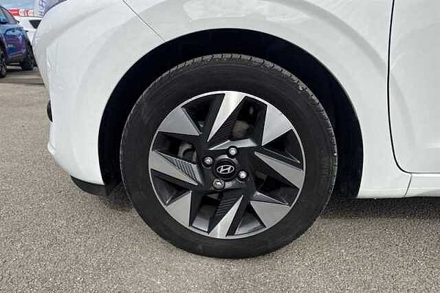 Hyundai I10 1.0 Advance Hatchback 5dr Petrol Auto Euro 6 (s/s) (67 ps) White