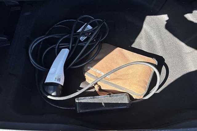 Hyundai KONA 65.4kWh Ultimate SUV 5dr Electric Auto (218 ps) White