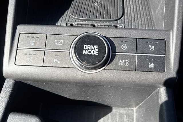 Hyundai KONA 65.4kWh Ultimate SUV 5dr Electric Auto (218 ps) White