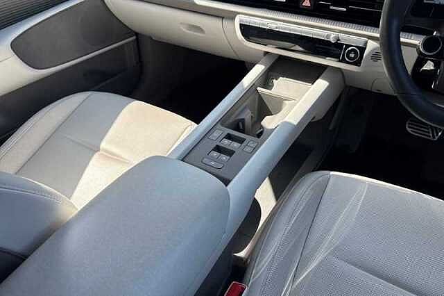 Hyundai IONIQ 6 77.4kWh Ultimate Saloon 4dr Electric Auto (228 ps) Grey