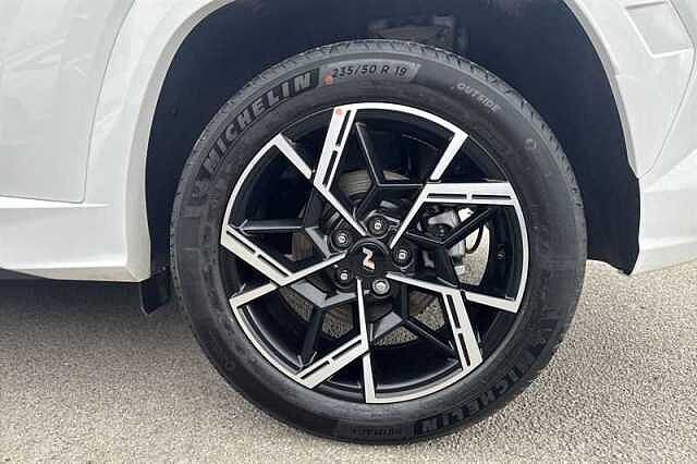 Hyundai TUCSON 1.6T N Line SUV 5dr Petrol Hybrid Auto Euro 6 (s/s) (239 ps)