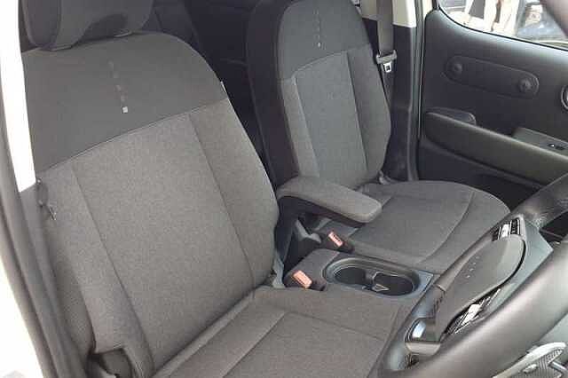 Hyundai INSTER Long Range 49kWh 02 SUV 5dr Electric Auto (115 ps)